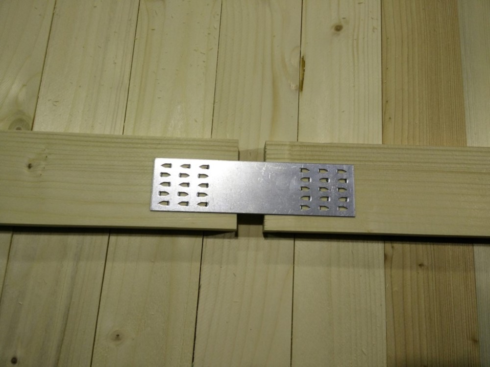 Wood Pallet Connector Mending Plate Made of Galvanized Steel for Dependable Support