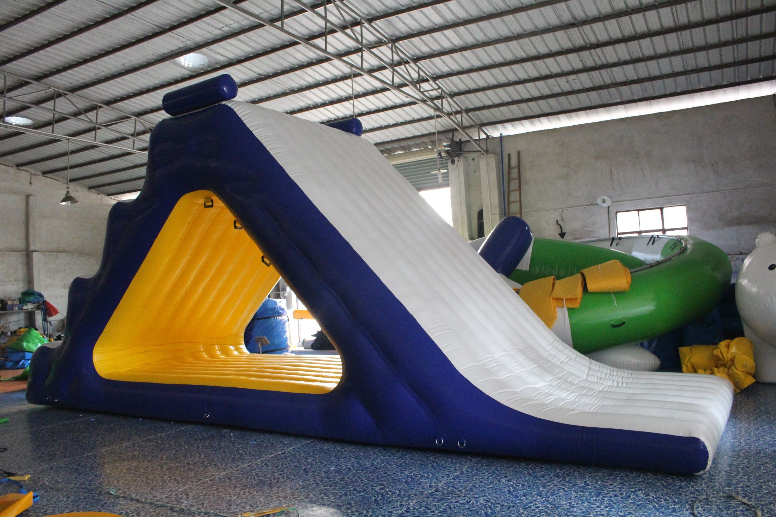 Factory Giant Colorful Floating Inflatable Water Park With Climbing Wall And Slides