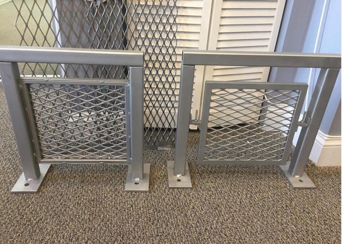 0.5m-2.5m Expanded Metal Security Fence , Anti Climb Expanded Metal Fence Panels