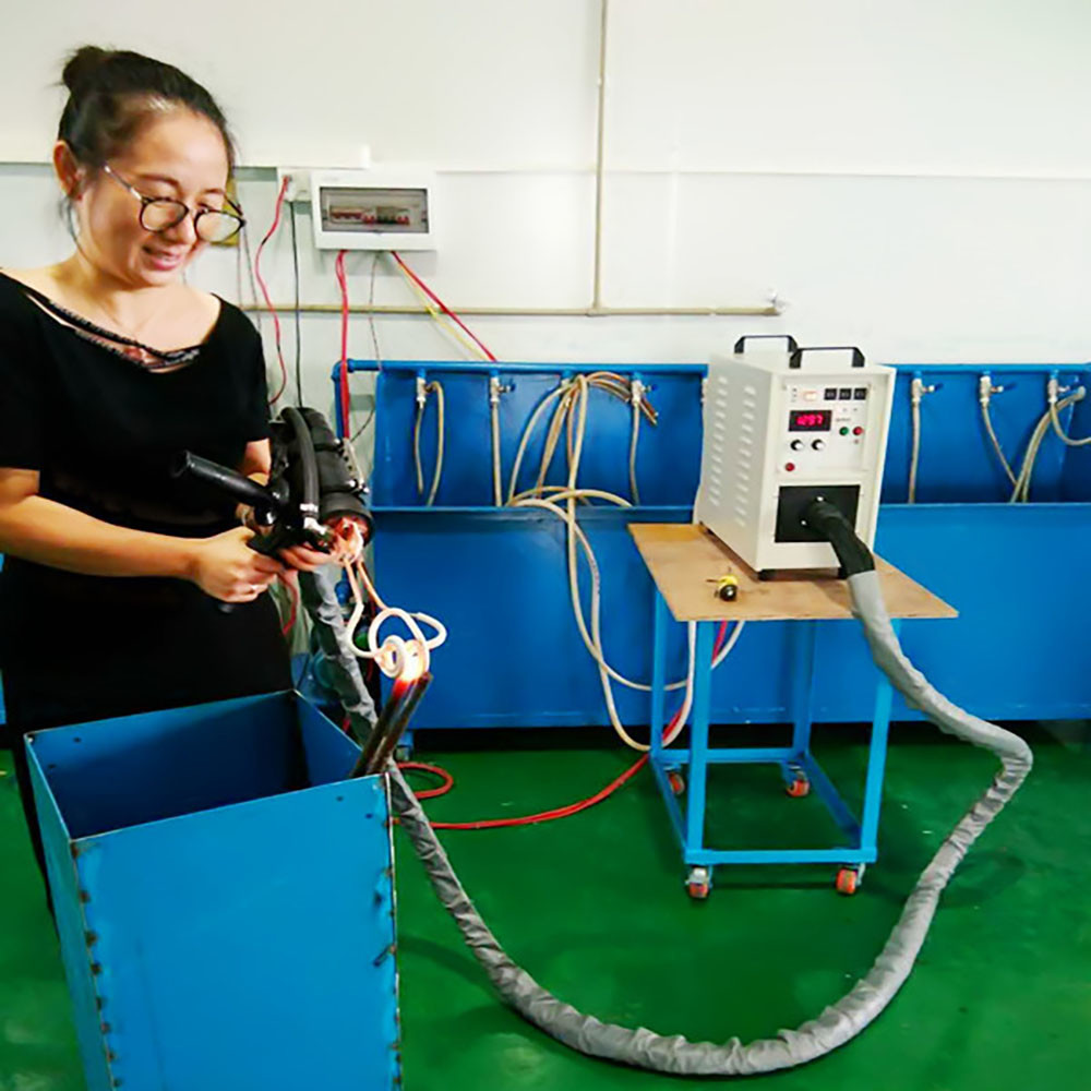 High Frequency Portable Induction Heating Machine 40kw Induction Heating Equipment