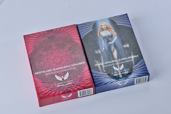 Card Game Rigid Cardboard Box With Lid Shiny Gloss Lamination Printing