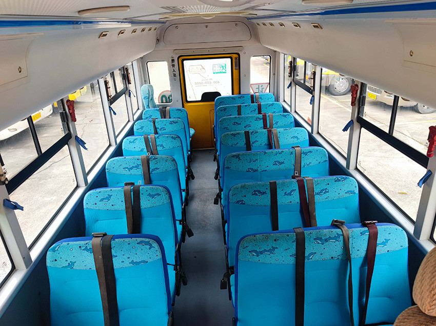 Euro 4 36 Seats Used School Buses Yutong Used Left Hand Vans
