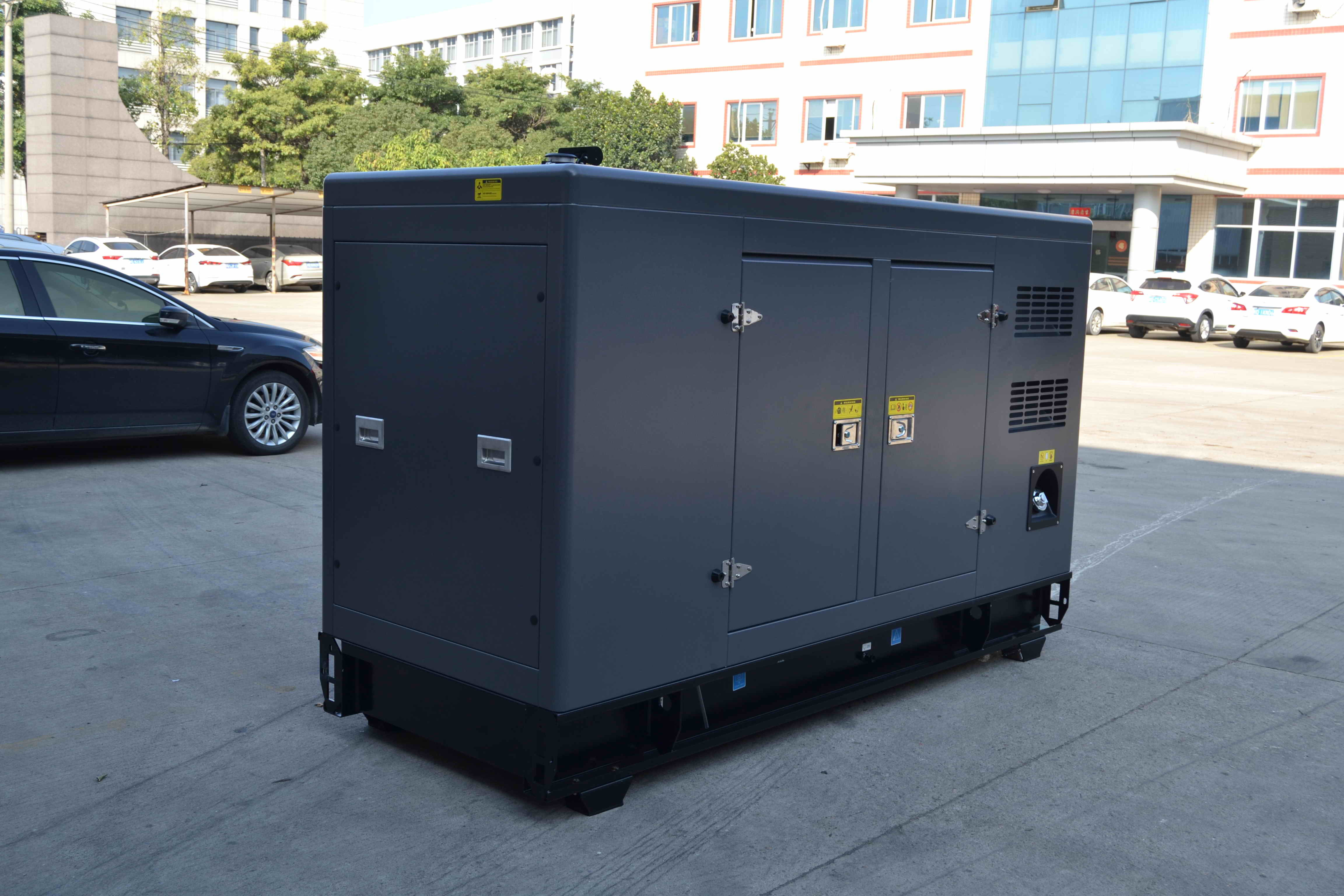 UK Origin Perkins Silent Power 80kw 6BT5.9 QSB5.9 Cummins Diesel Generator 100kva