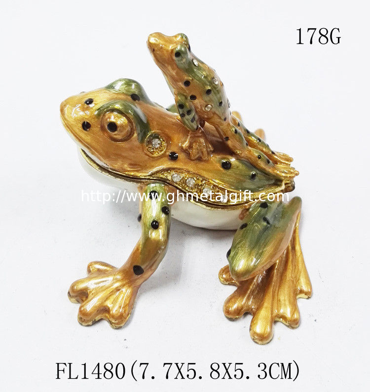 The Frog Prince with baby beautiful shape metal jewelry box antique metal jewelry box