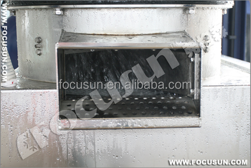 2200*2000*1800mm Tube Ice Maker with 20 Tons Daily Production and Long Service Life