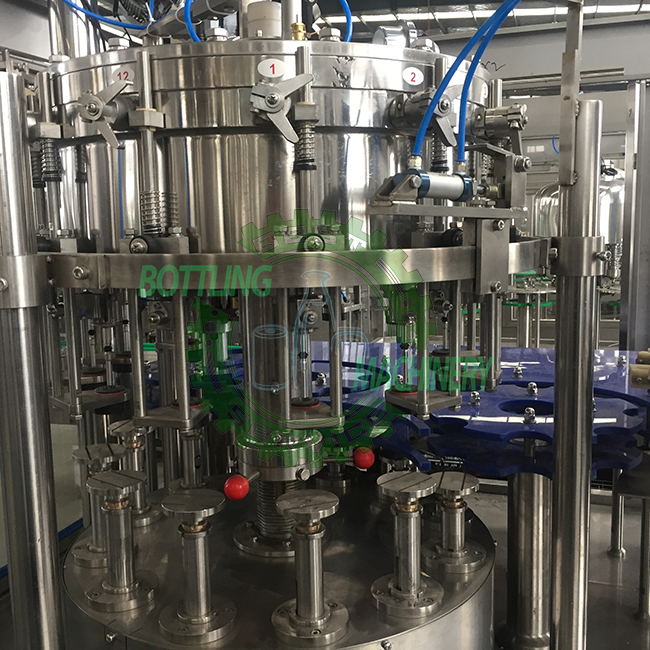 PLC And Touch Screen Crown Cap Isobaric Beer Carbonated Drink Filling Line