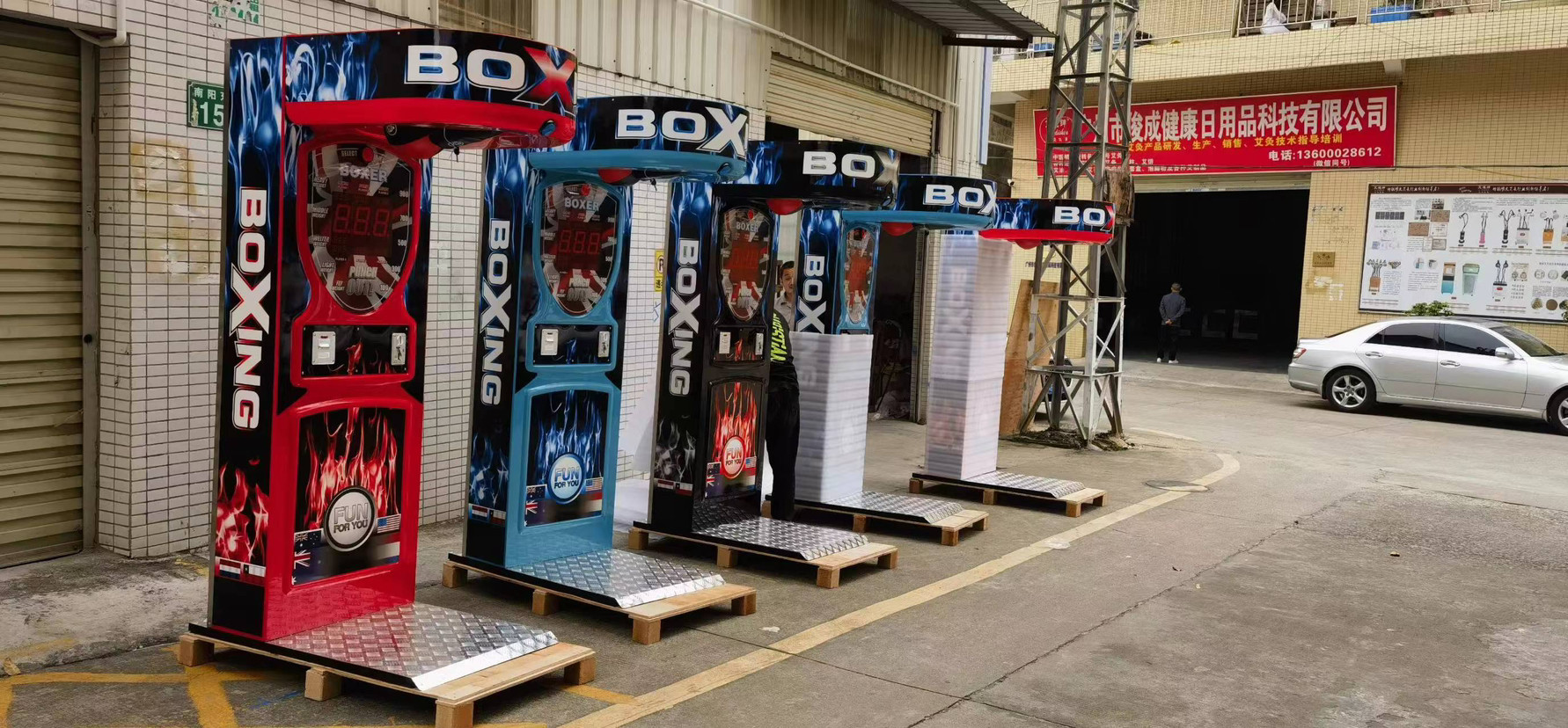 Coin Operated Electronic Sport Punch Amp Kick Boxing Arcade Game Machine Fashionable For Eye-catching Display