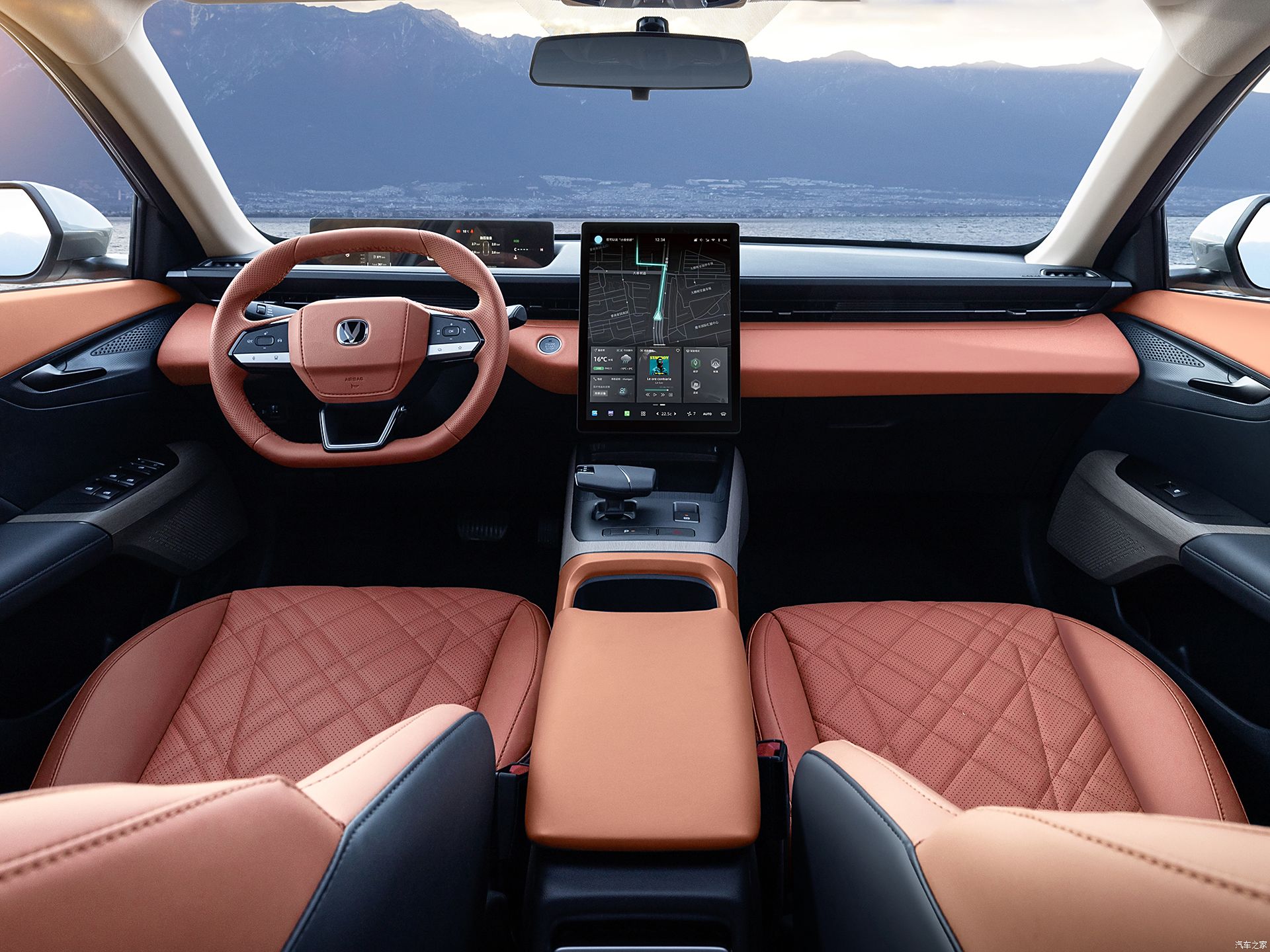 Changan EADO 2024 PLUS Blue Whale NE 1.4T GDI DCT 160ps Compact car Gasoline Vehicles 200km/h speed 2024 cars at standards