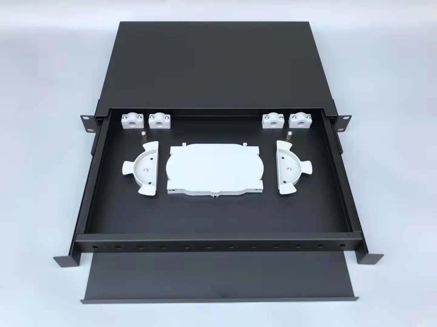 XDK Network 1U Fixed 24 Port Fiber Patch Panel