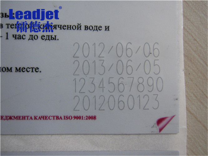 Air Cooled 20W 30W Fiber Laser Marking Printing Coding Machine For Metal PVC PE