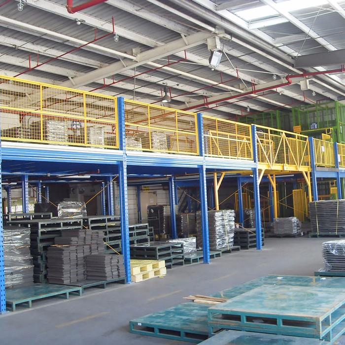 Q235 / Q345 Steel Mezzanine Platform System , Heavy Duty Warehouse Work Platform