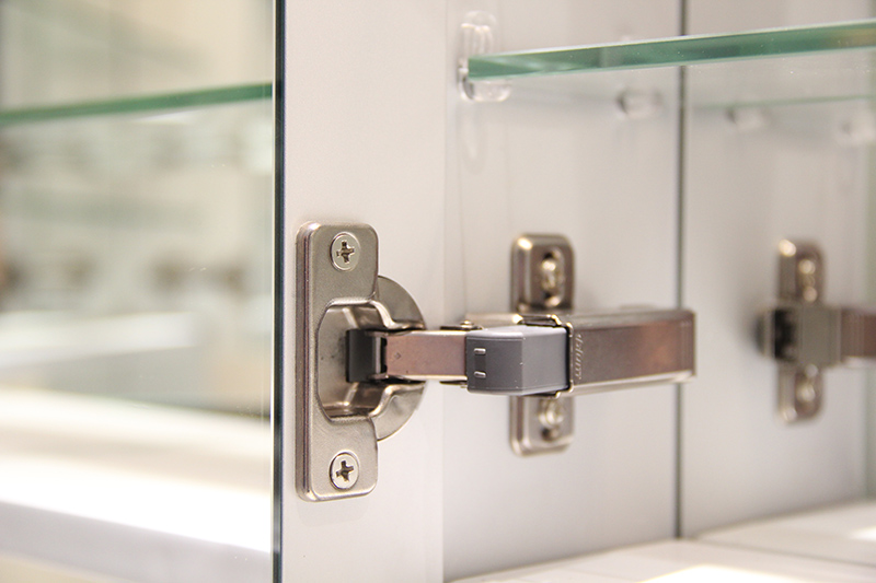 Mirrored Cabinets in Europe Cabinet Style Customized Single/Double Door LED Mirror Cabinet