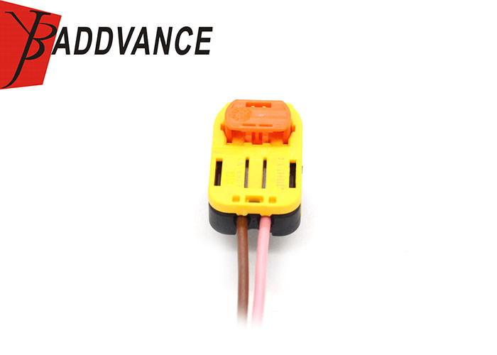2310883-5A PBT GF10 Airbag Connector Plug For Automotive Safety Restraints