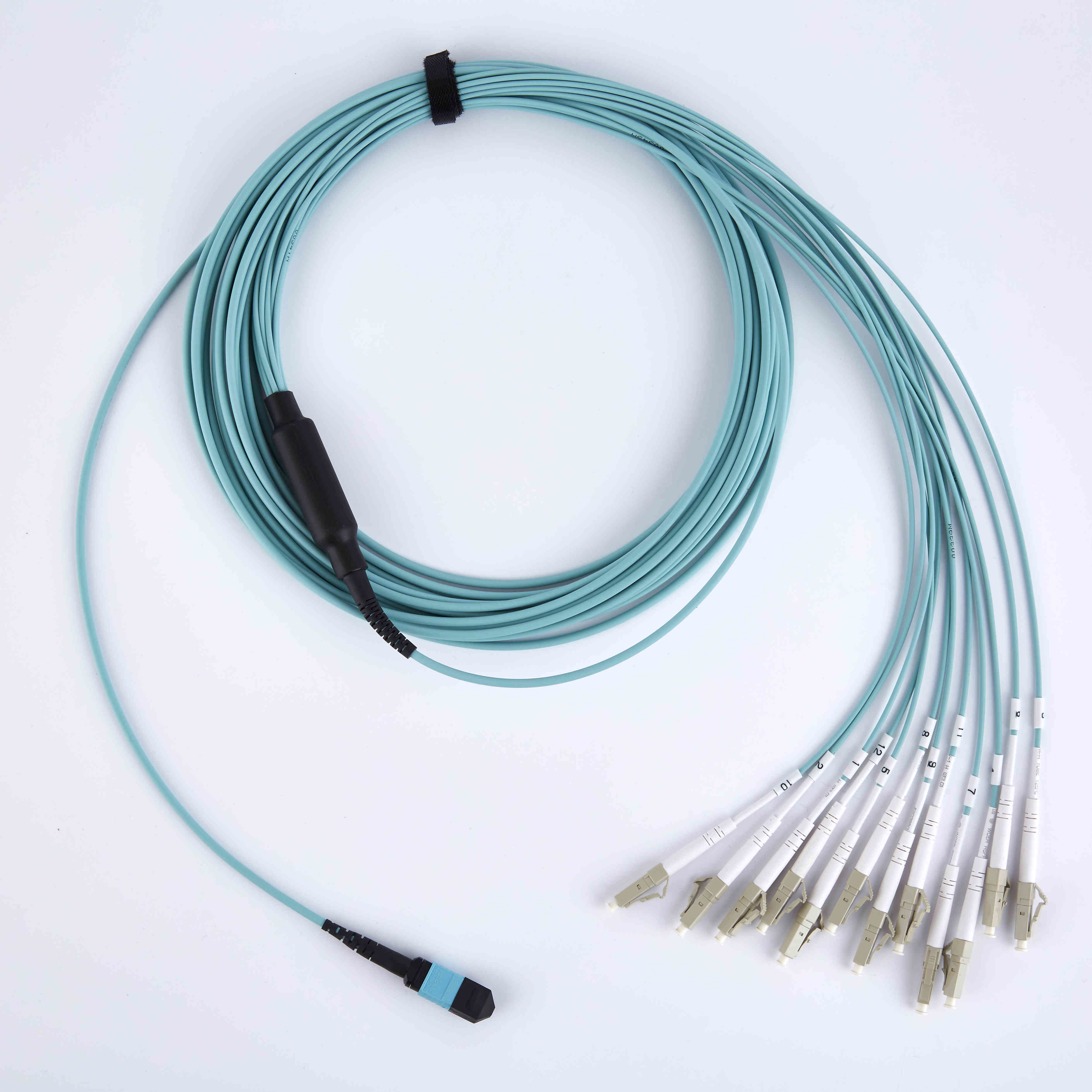 Low Water Peak Fiber Optic Patch Cable MTP / MPO To LC Harness High Precision