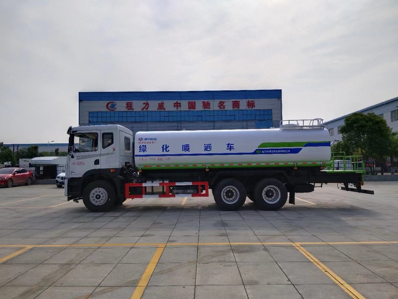290hp/371hp/380hp/420hp Diesel Fuel Water Tank Truck SHACMAN 20000L 6000 Gallon Water Truck