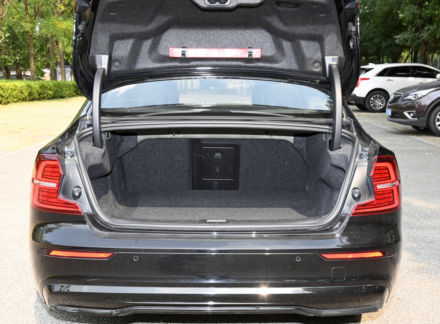 High Speed Cars Long Range Hybrid Vehicle Gasoline 0km Used Cars For Made In Volvo S60 Energy Vehicle