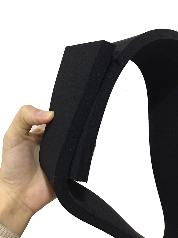 100 C 70h Compression rate Anti Fire Neoprene Sponge Rubber Cord for High Compression