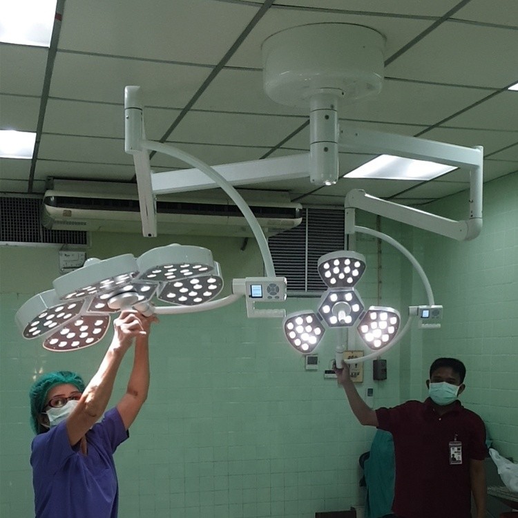 LED Ceiling Operation Theatre Lights Electric Technomed Ot Light 5000K