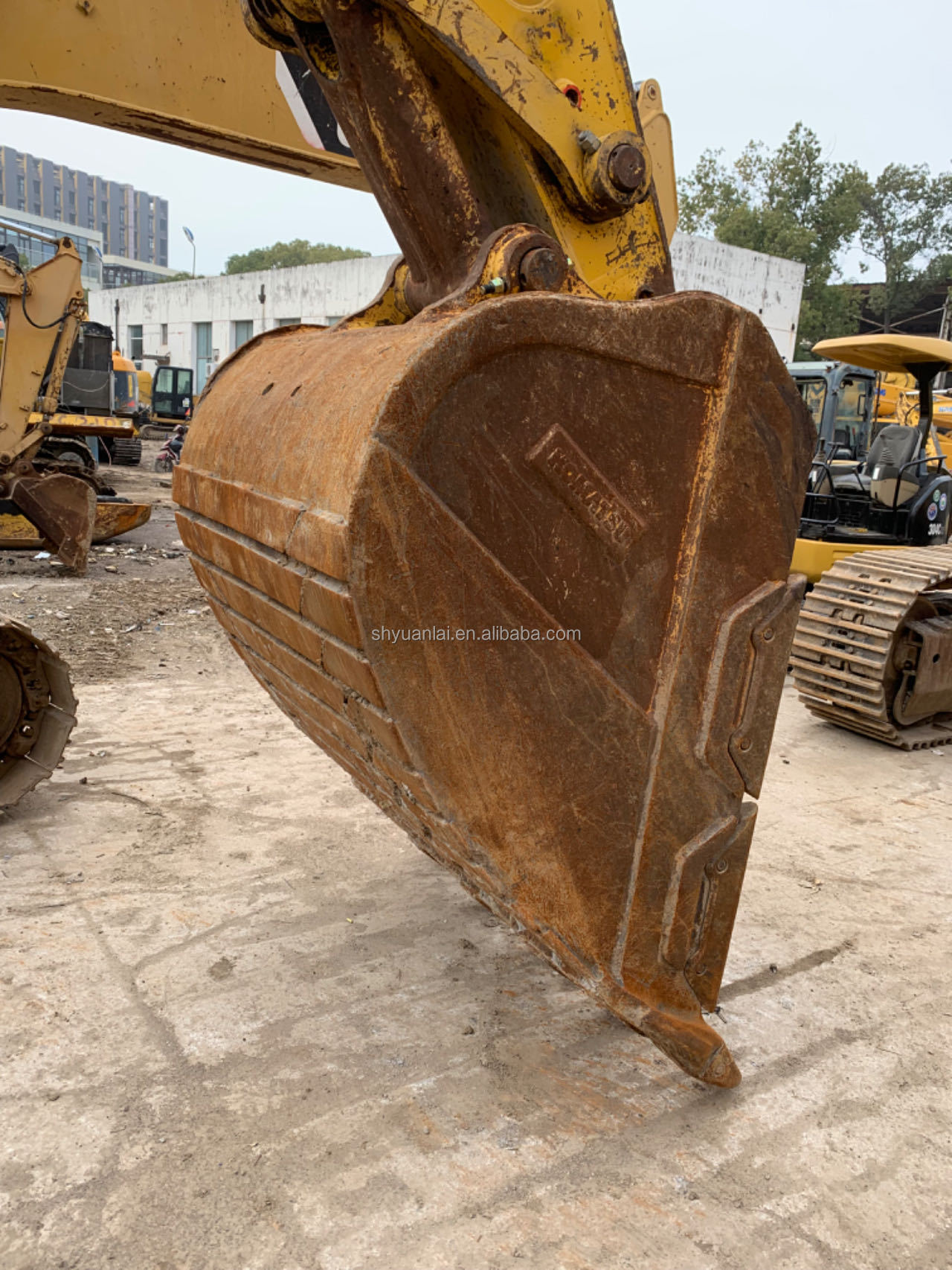 Komatsu used hydraulic excavator PC430 smooth movement high operating efficiency and easy operation on sale now