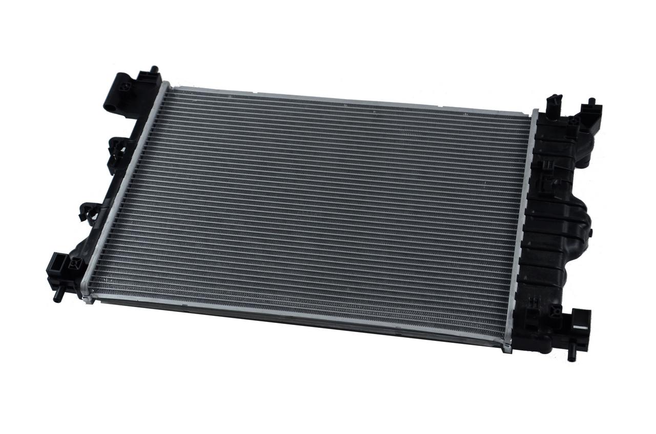 Aluminum Radiator and Water Tank for Chevrolet Aveo/Sonic 1.6 95316029 Cooling System
