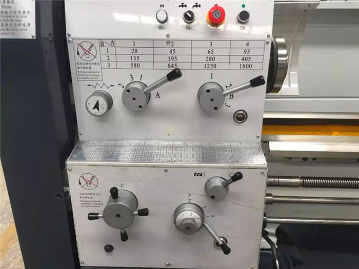 Chinese Metal Gap Bed Lathe C6236/C6240 Horizontal Lathe Machine Price