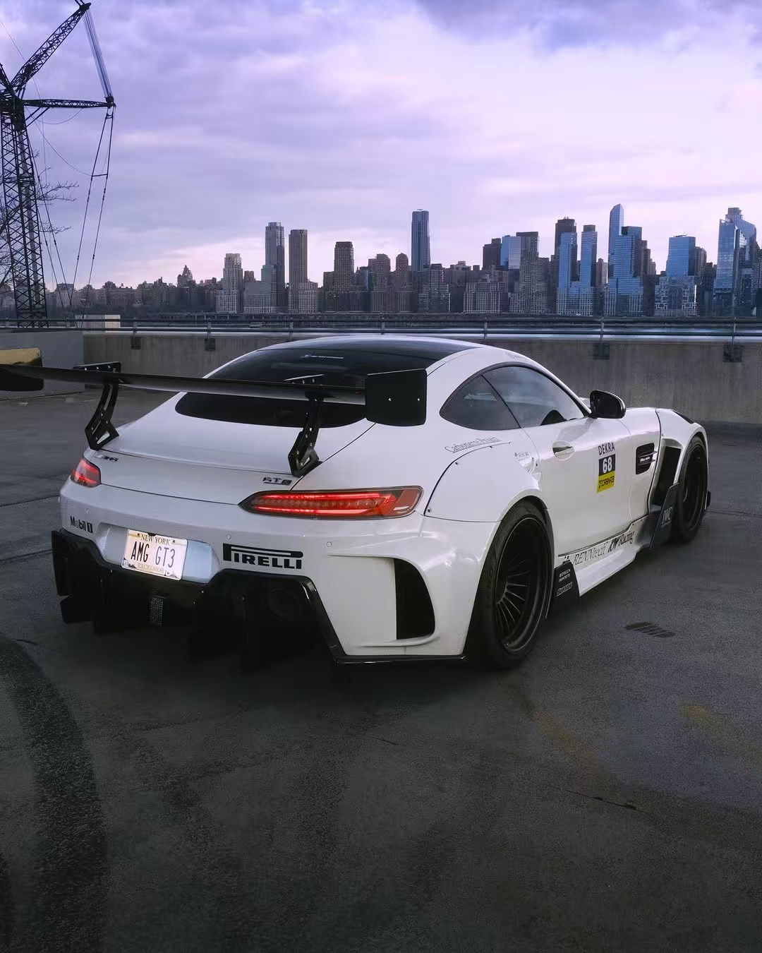For Mercedes AMG GT Carbon Fiber Widebody Kit AMG GT Upgraded CBE Style Front Lip Diffuser Spoiler Widebody Kit