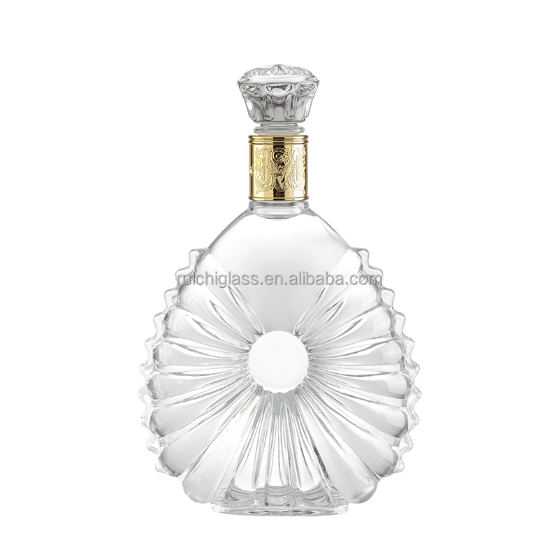 Empty Clear Brandy Glass Bottle 500ml 750ml with Aluminum Plastic PP Collar Material