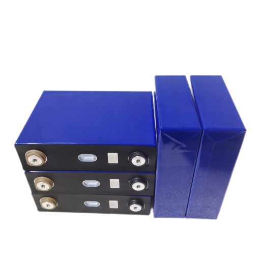 Deep Cycle 3.2v 120ah LiFePO4 Battery Cells Prismatic Rechargeable Lithium Batteries