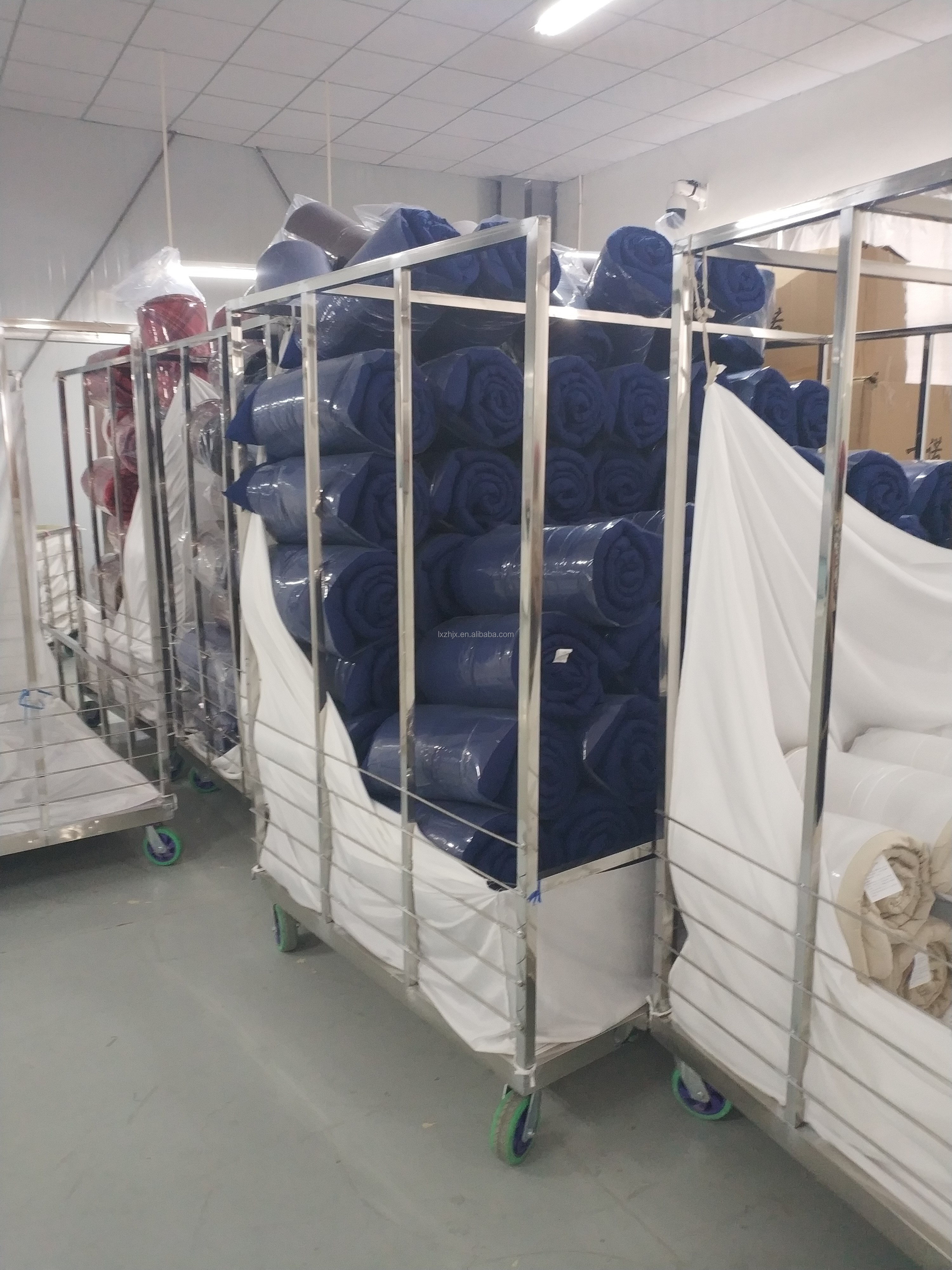 Semi Automatic Blanket Rolling Packing Machine Pneumatic Driven