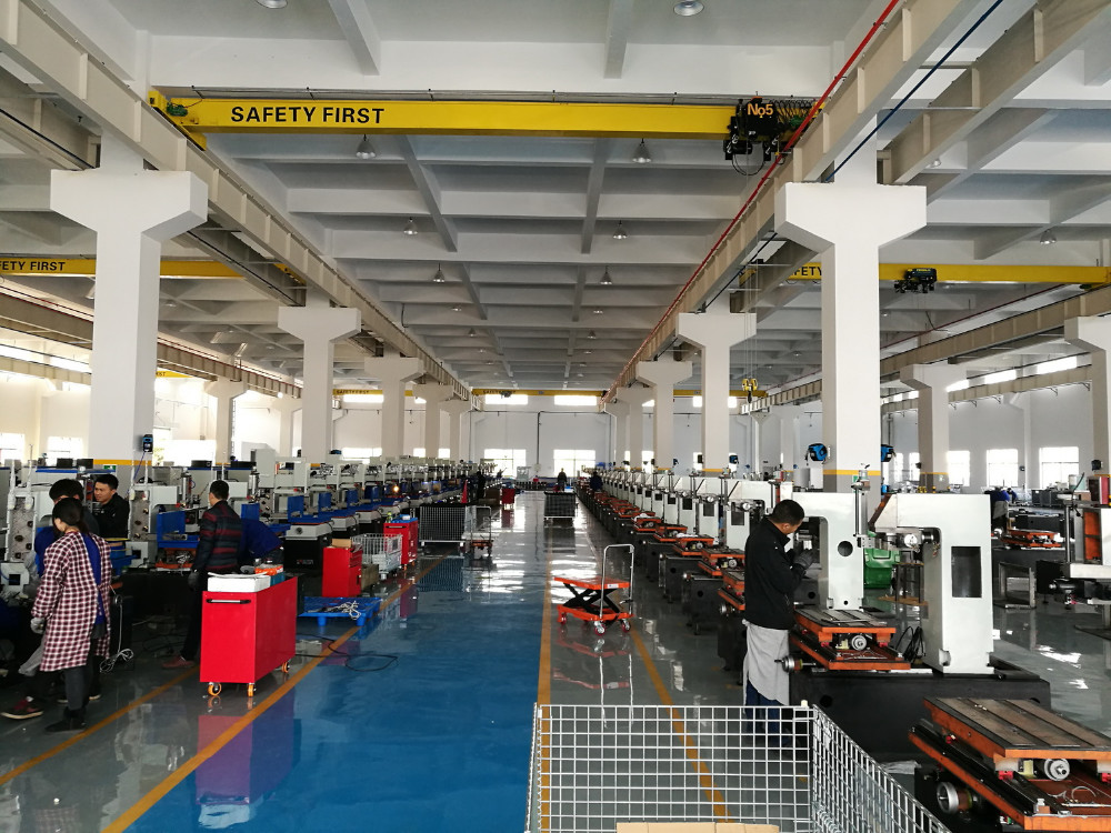 2018 New designed FR400 CNC Wire cutting EDM EDM wire cutting machine