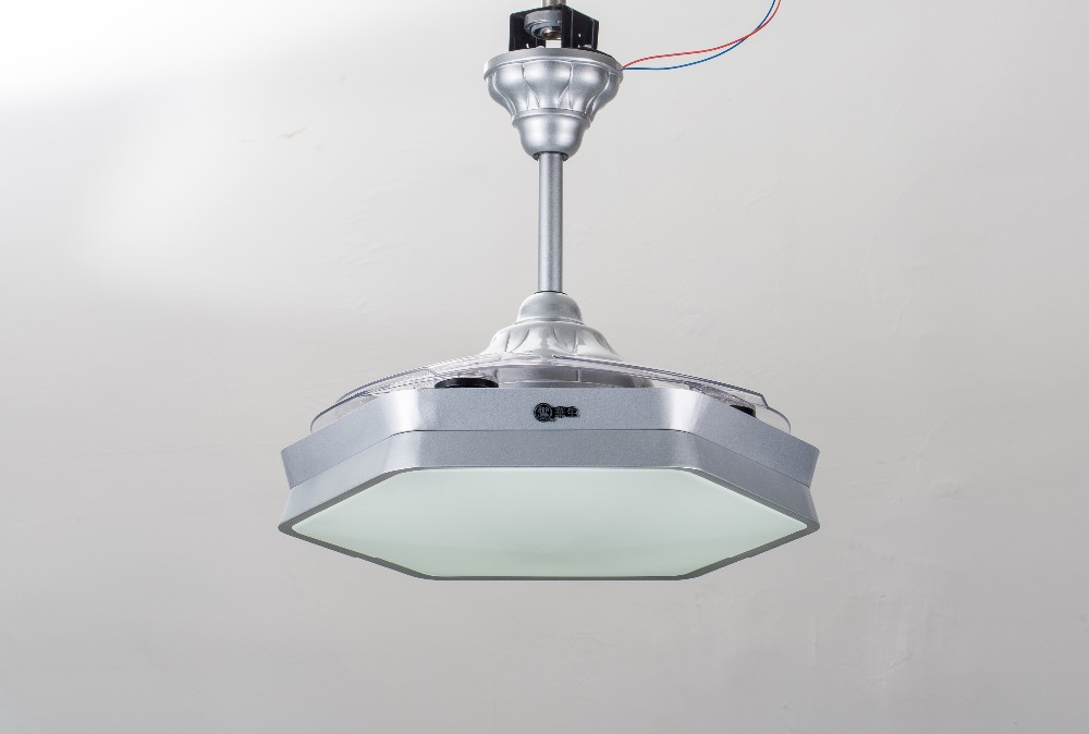 EMC Fast Speed 42" Dimmable Retractable Ceiling Fan Light With Collapsible Blades