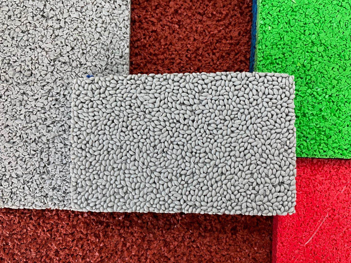 SGS Certified EPDM Rubber Powder Colored 4mm Anti Uv