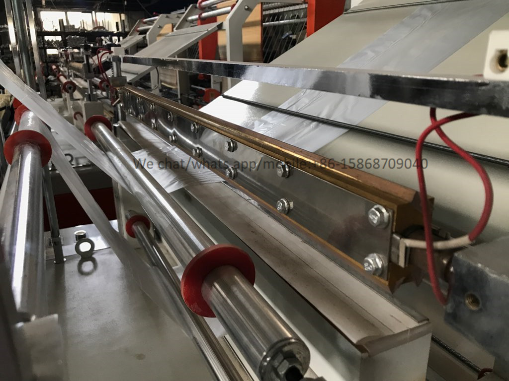 Servo Motor Sealing Bag Making Machine , CE Plastic Bag Making Equipment
