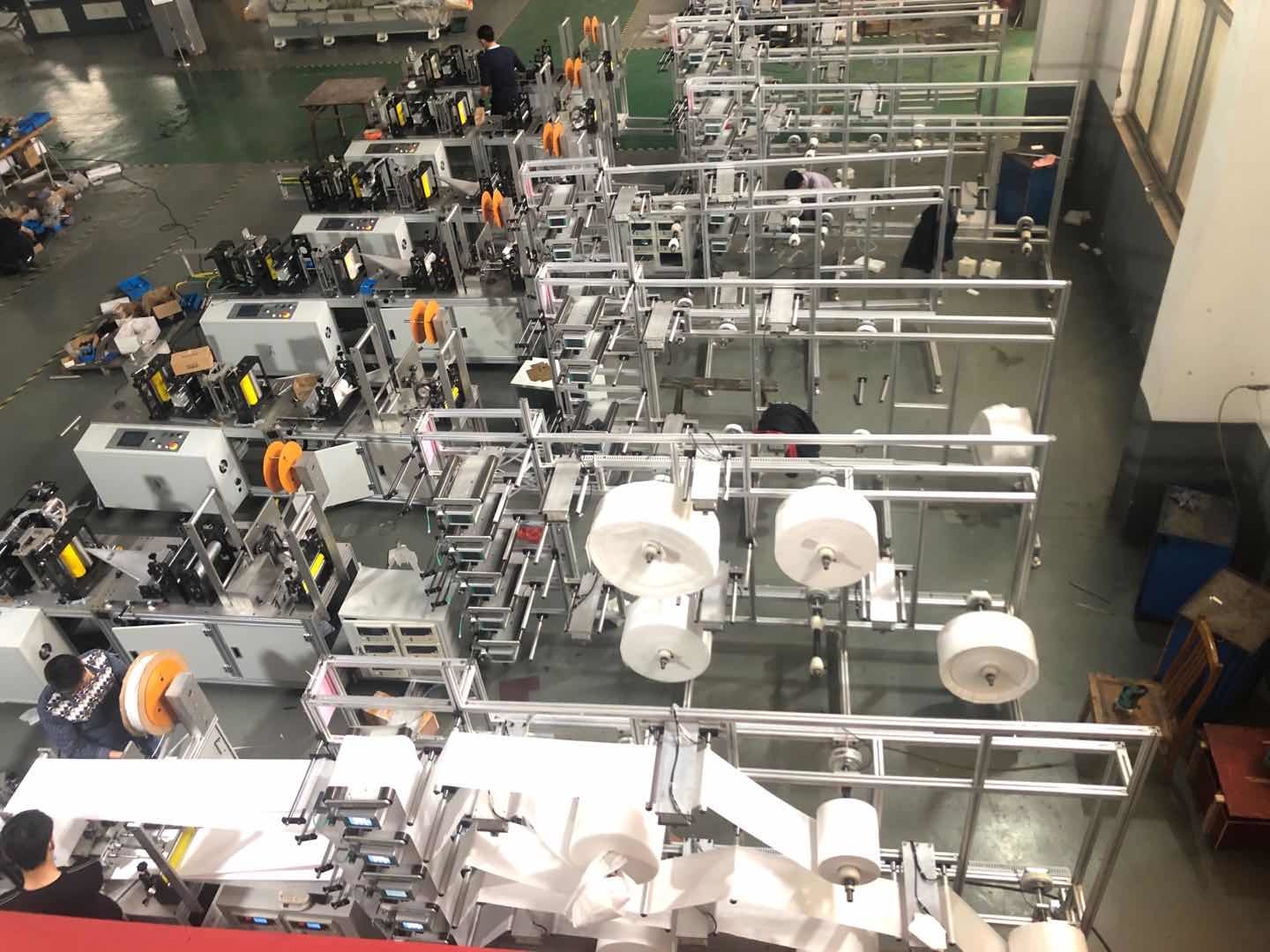 Fully Automatic KN95 Cupped Face Mask Machine / Disposable Nose Bridge Inside Mask Machine