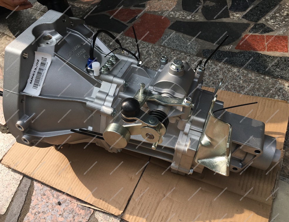 MR513J02 Manual Auto Transmission Gearbox for DFSK Fengon 330 Smooth Driving Experience