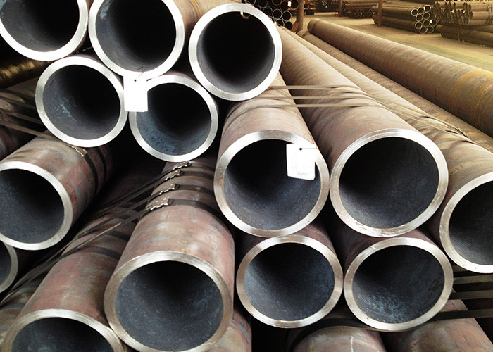 8620 / 20CrNiMoA Mechanical Alloy Steel Tube Black Surface Q+T Heat Treatment