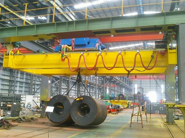 European Style Double Girder Overhead Traveling Crane Capacity 15t Warehouse Lifting
