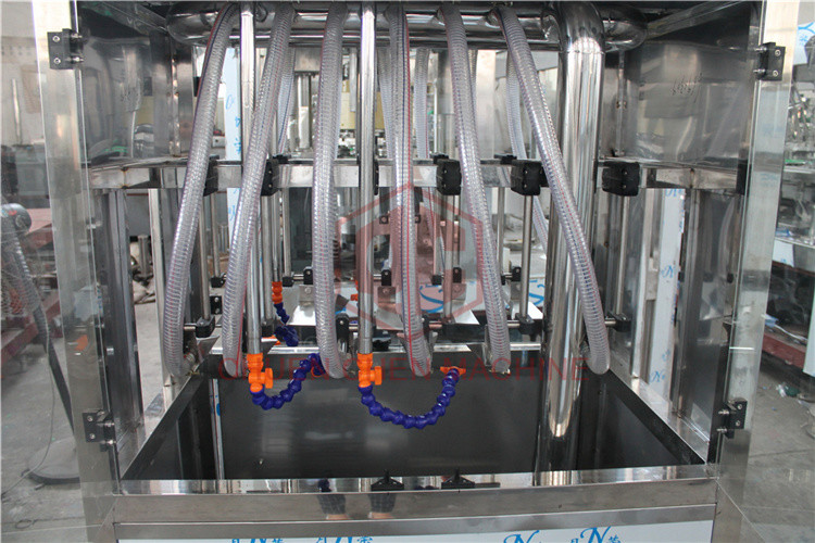 Plastic Aqua Minaerl Water / Liquor / Fruit Filling Machine , Juice Bottling Machine