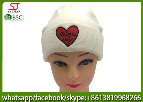 Chinese manufactuer red heart embroidered knitting stripe hat cap beanie 79g 20