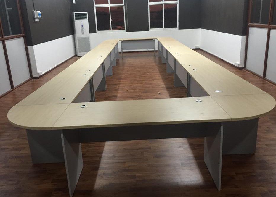 Melamine Laminated U Shaped Conference Table Durable With Plain PVC Edge