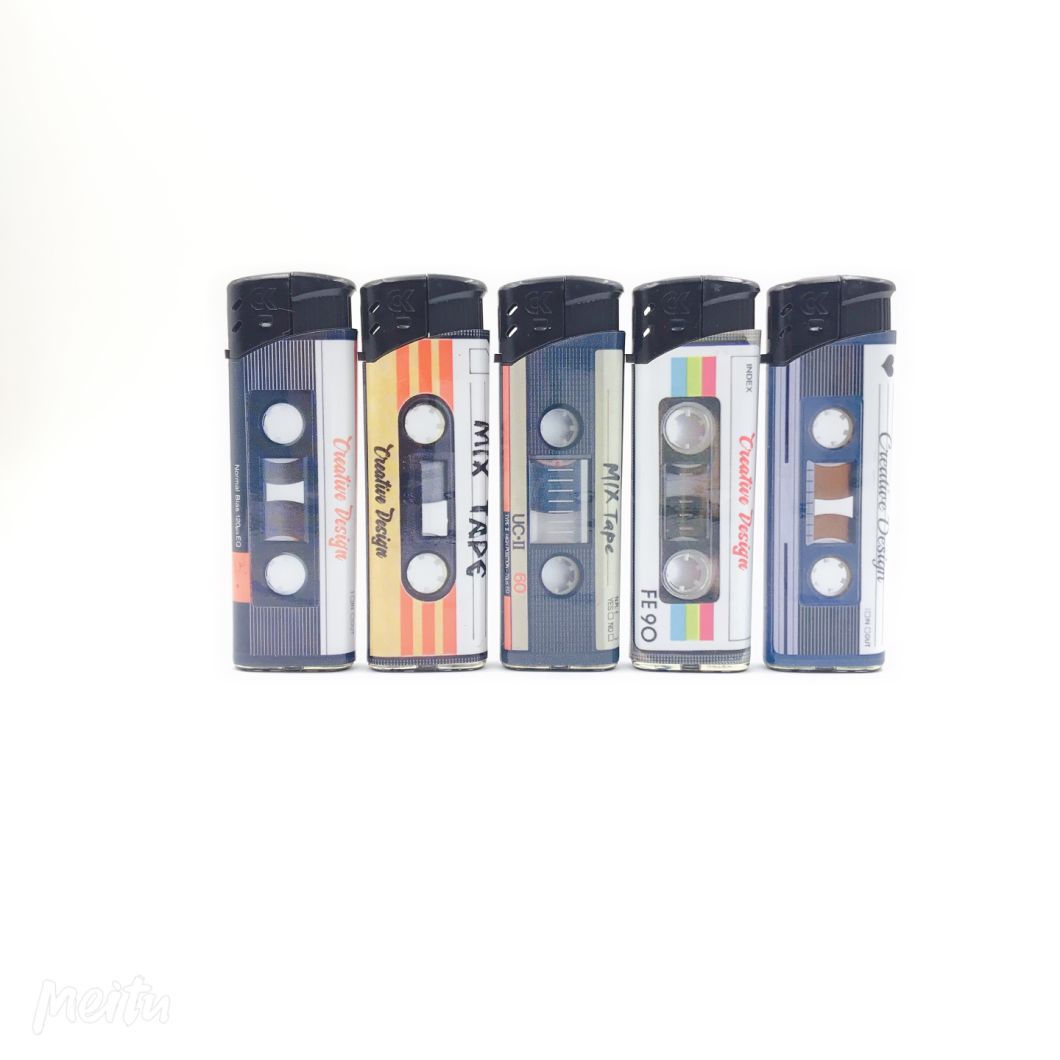 Factory Wholesale Fashion Mini Plastic Disposable Lighter Cigarette Smoking Gas Electronic Lighter