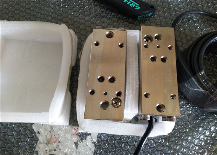 Small Detect Range Tension Compression Load Cell , Web Tension Load Cell True Engin