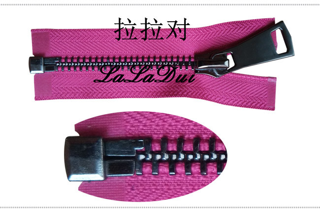 27 Inch Separating Jacket Zipper , Standard Ykk Type Teeth Heavy Duty Open Ended Zips