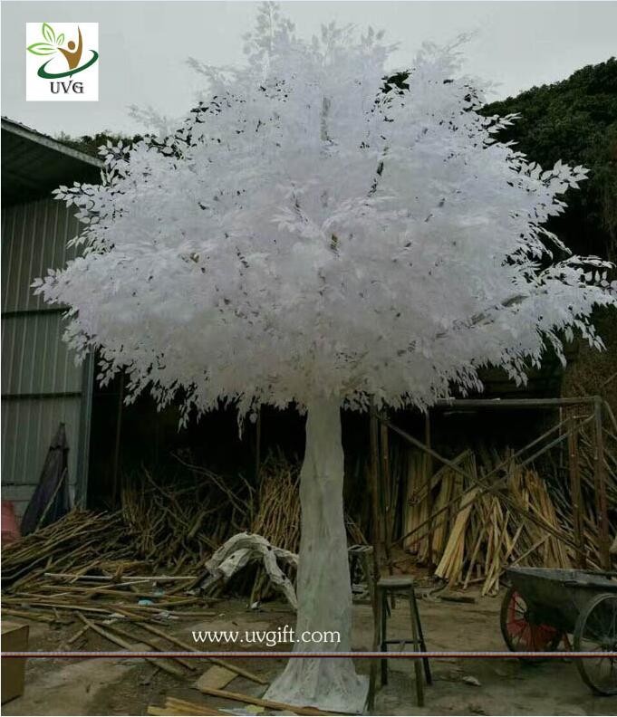 UVG 5.5 metres high huge white silk banyan artificial tree sale for window display GRE064