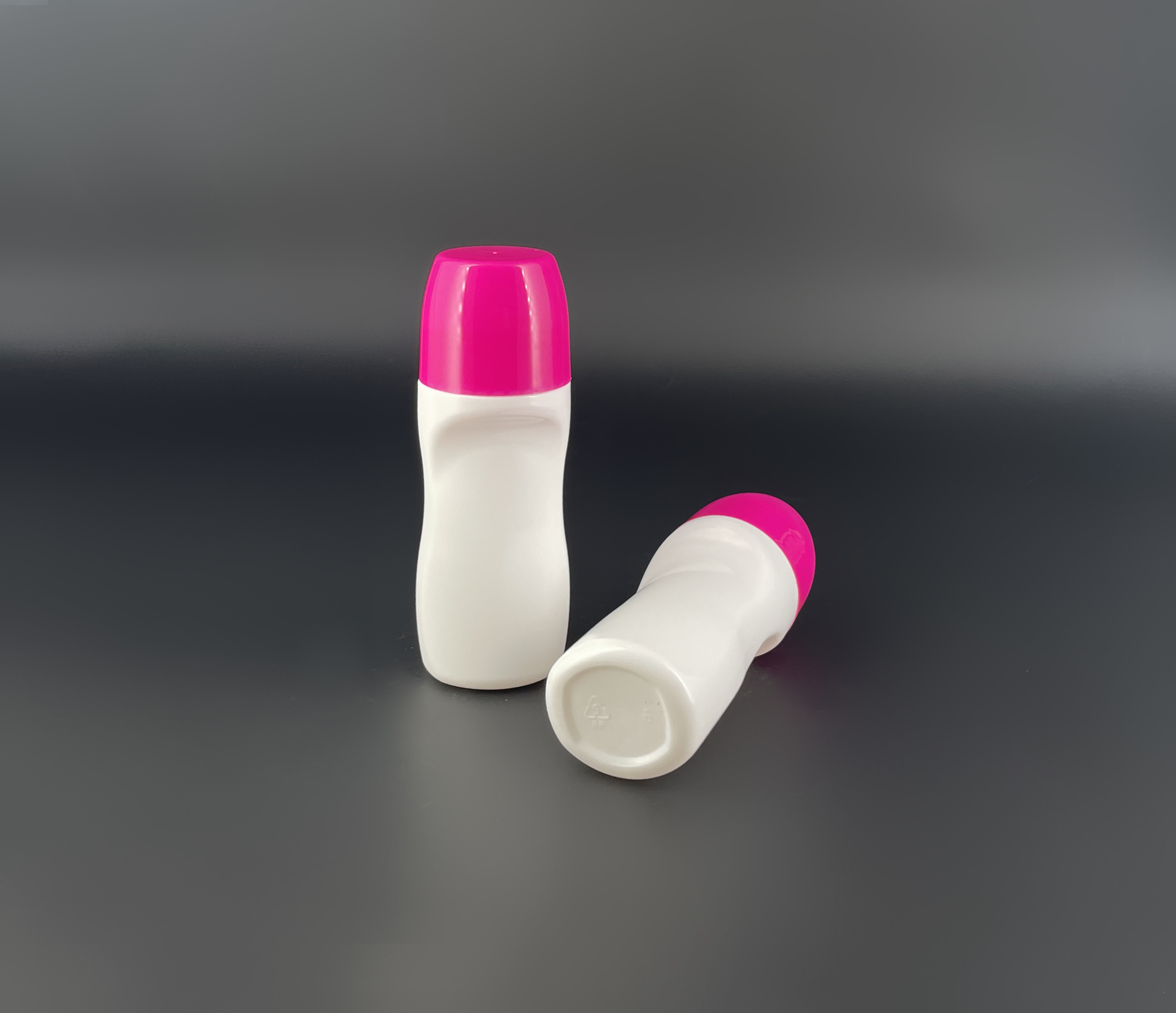 Special Shaped Round Mini Volume Empty 30ml Roll On Bottle Plastic PP