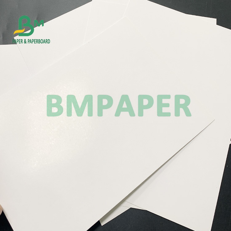 140gsm Glossy Coated Art Paper For Name Cards 846mm X 1055mm High Whiteness