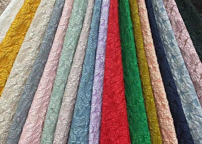 Embossing Pattern 145cm Upholstery Jacquard Fabric Embroidered Anti Mildew