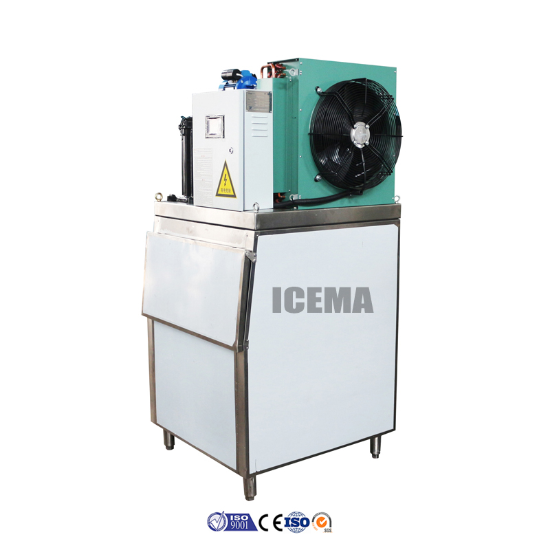 Water Cooling Condensation Way 1000kg Flake Ice Making Machine with Ice Storage Bin