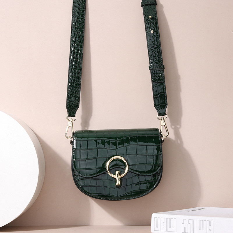 Women Crocodile Crossbady Bags Ladies Saddle Bag Pures With Wide Shoulder Strap