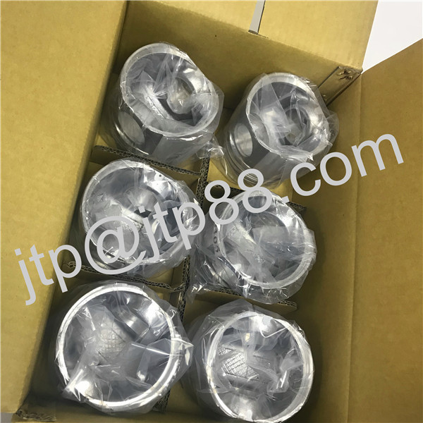 Truck Bus RD8 Diesel Engine Parts Nissan Pistons 12011-97012 With Pin And Clip